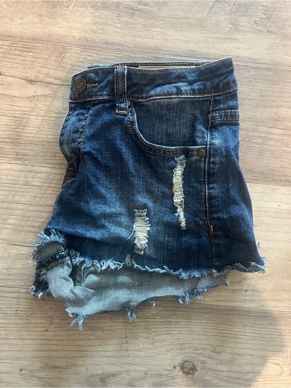 Frayed Hem Distressed Denim Shorts - Dark Blue